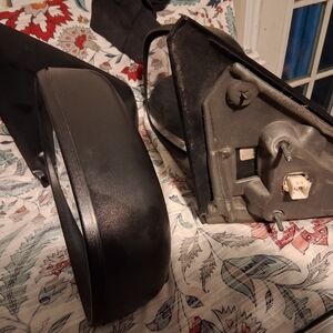 Dodge Ram 1500 Power Heated Side Mirrors